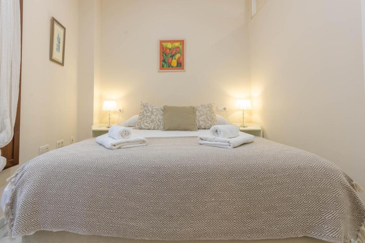 Apartamento El Salvador Centro Sevilla Екстериор снимка