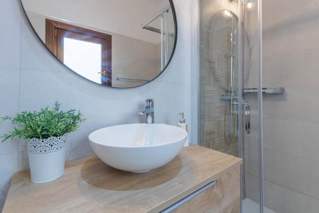 Apartamento El Salvador Centro Sevilla Екстериор снимка